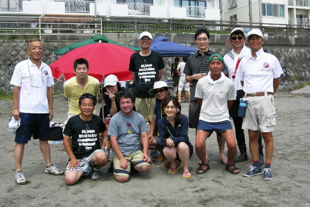 zushikaigan-20130728 逗子海岸での集合写真